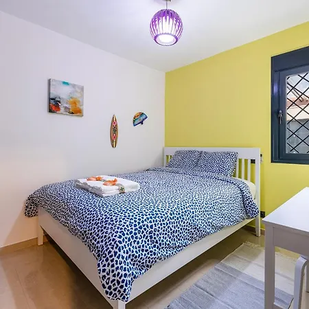 797 Holiday - Modern With Pool In Puerto Marina For 12 *